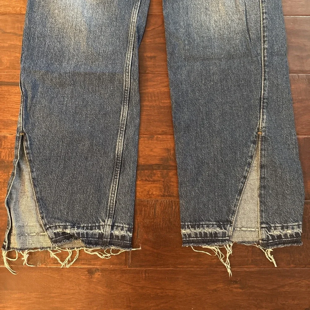 Reformation Val 90s Mid Rise Straight Jeans Raw Hem Side Slits Size 28 EUC - Picture 2 of 8